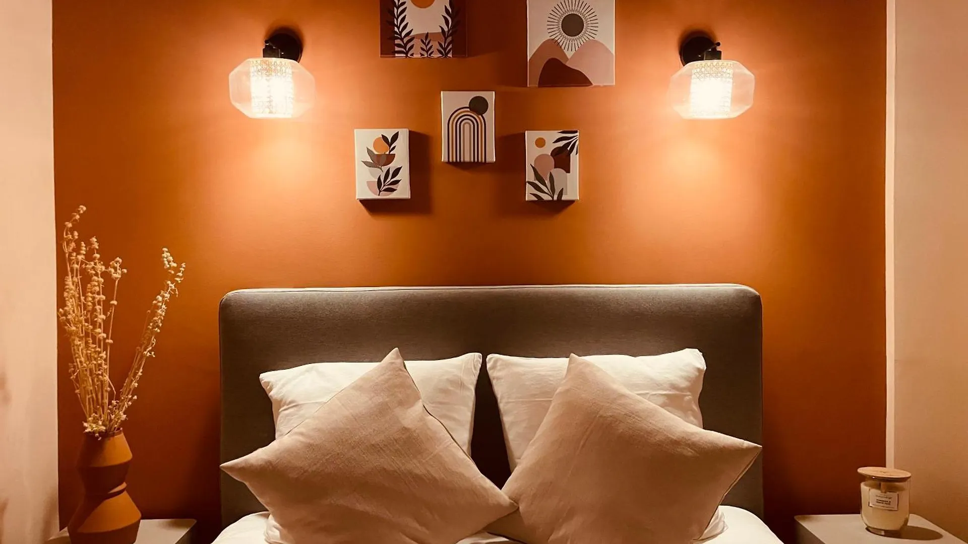 Suite Nomade - Vieux Nice - 2 Chambres - Wifi - Ac - 5 Min Des Plages - 30 Min De Cannes Et Monaco アパート