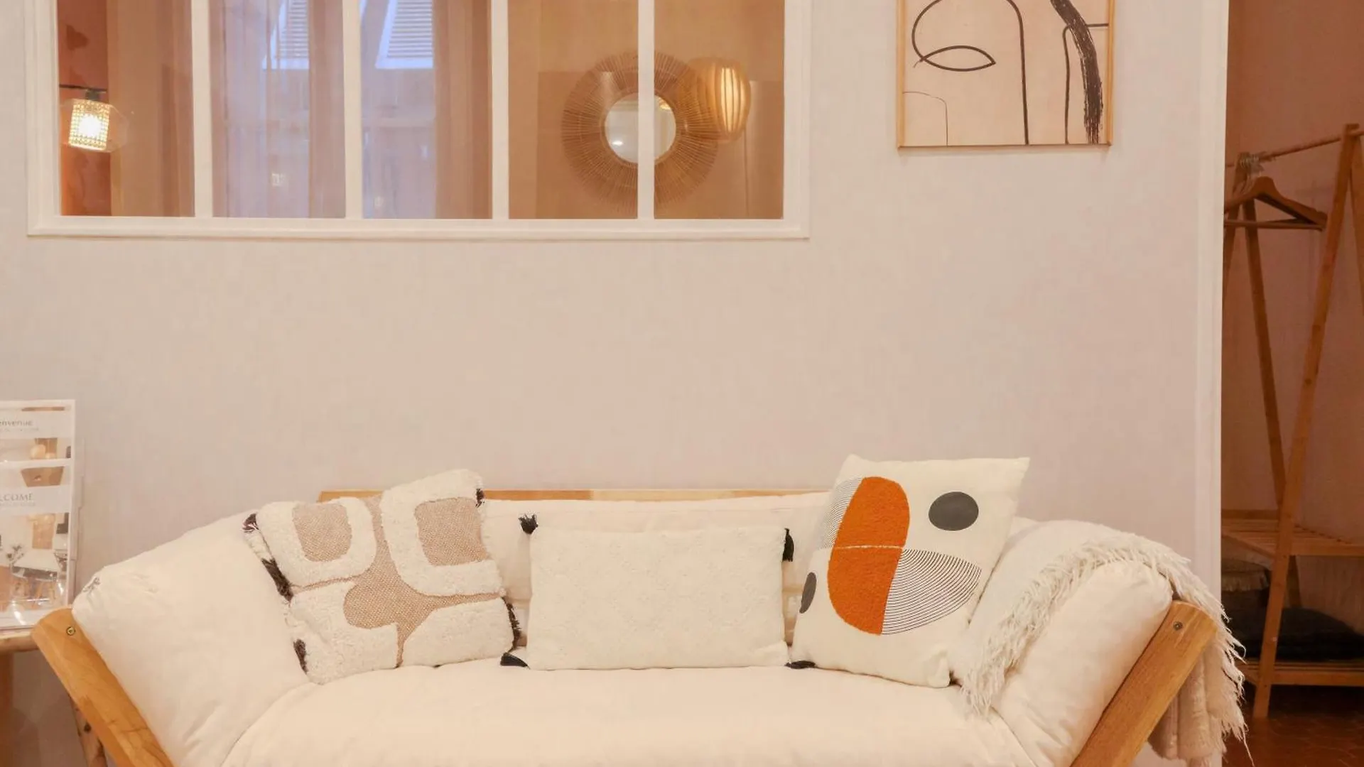 Apartmán Suite Nomade - Vieux Nice - 2 Chambres - Wifi - Ac - 5 Min Des Plages - 30 Min De Cannes Et Monaco Francie